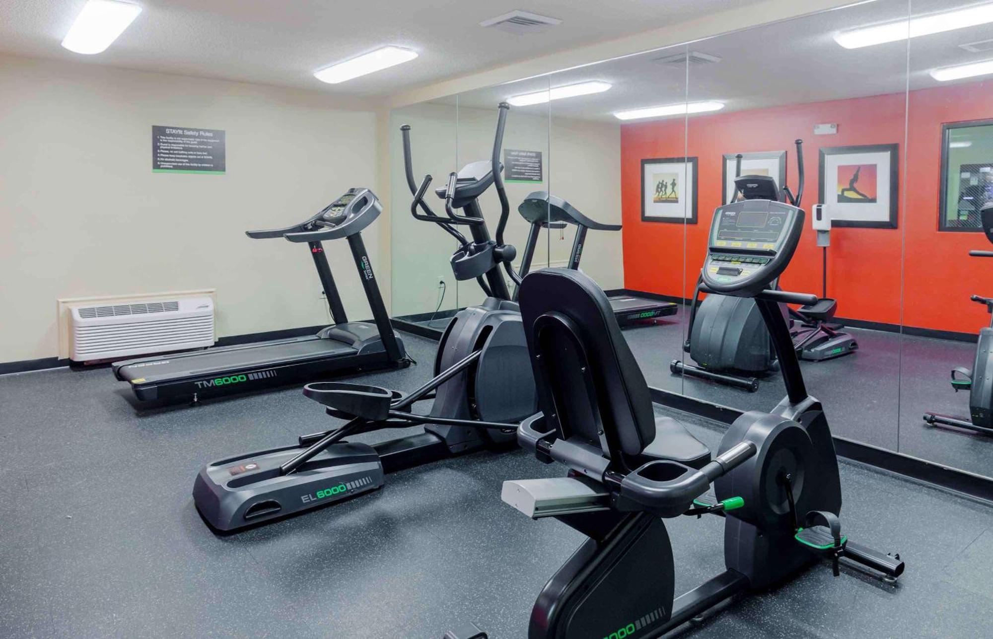 Extended Stay America Select Suites - Raleigh - Rtp - 4610 Miami Blvd Durham Bagian luar foto