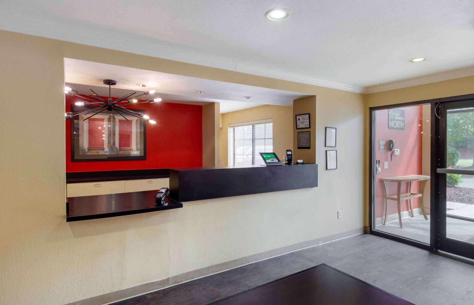 Extended Stay America Select Suites - Raleigh - Rtp - 4610 Miami Blvd Durham Bagian luar foto