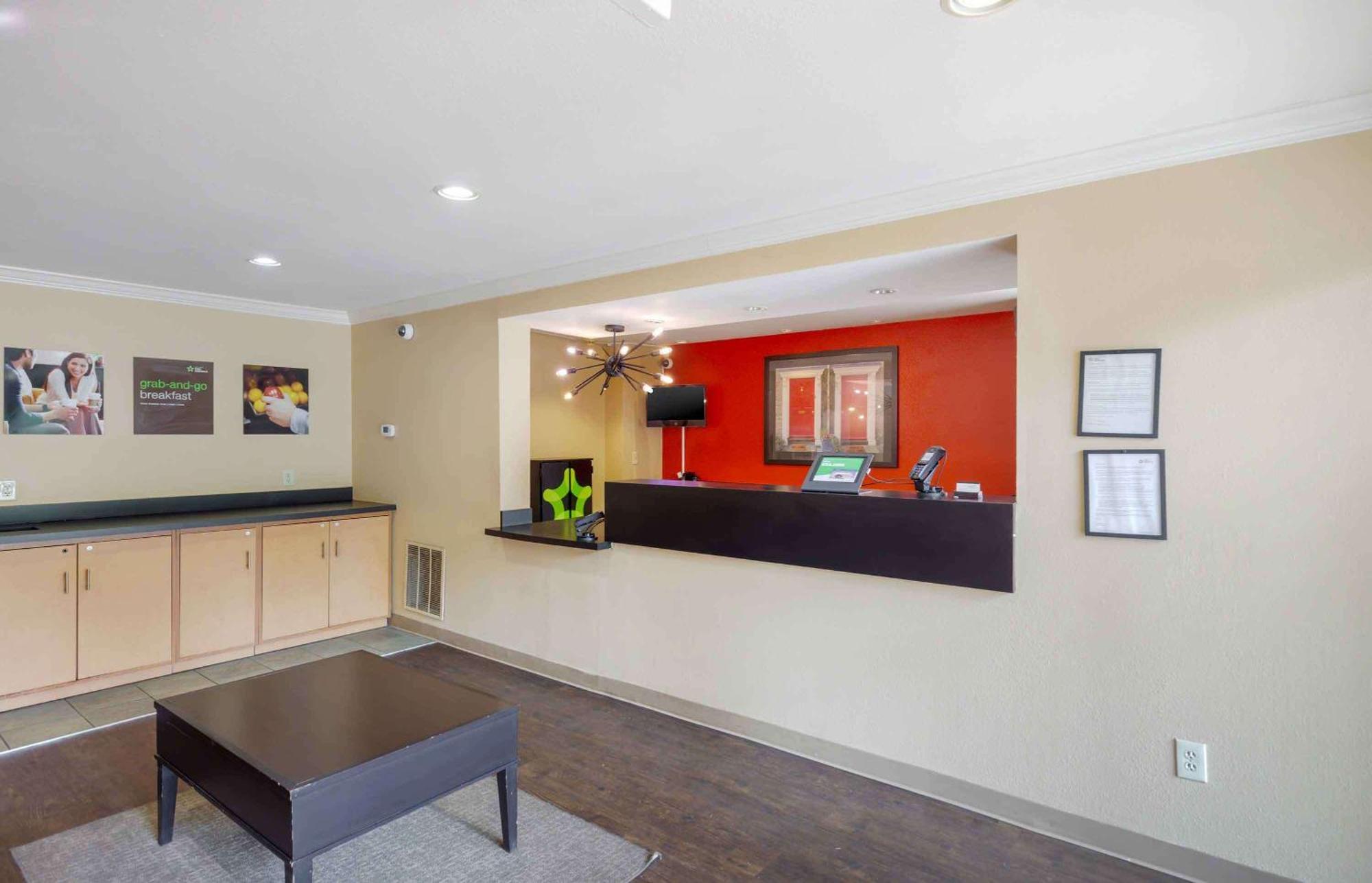 Extended Stay America Select Suites - Raleigh - Rtp - 4610 Miami Blvd Durham Bagian luar foto