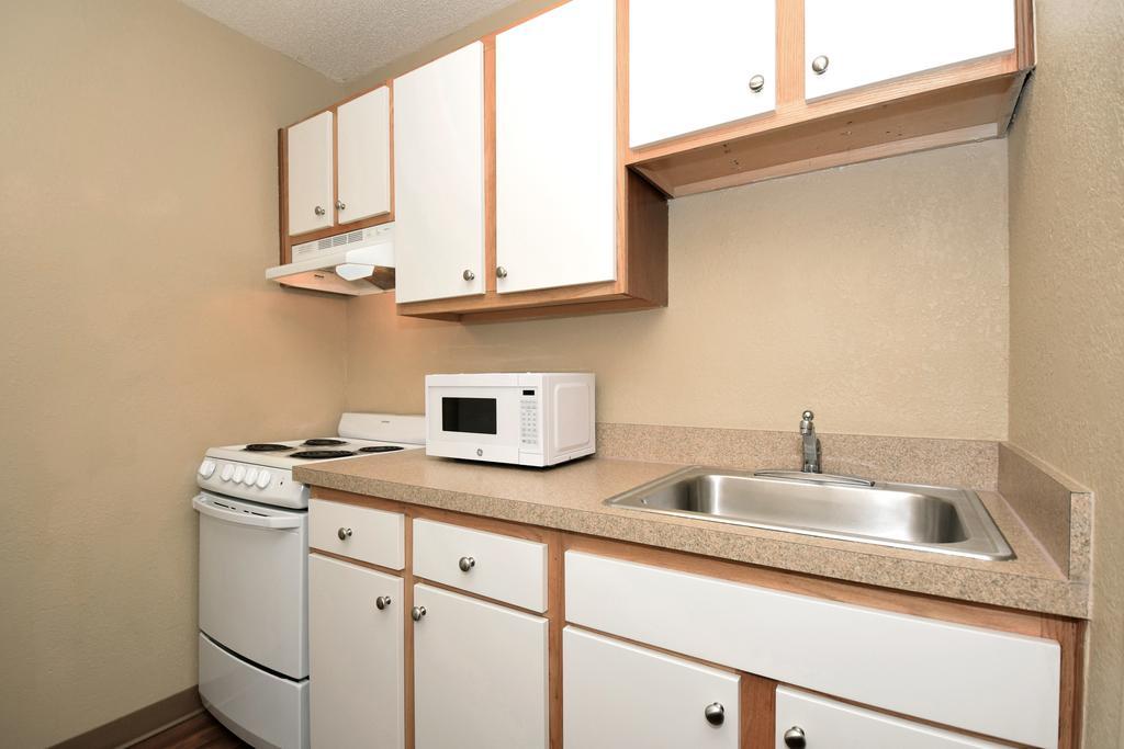 Extended Stay America Select Suites - Raleigh - Rtp - 4610 Miami Blvd Durham Bagian luar foto