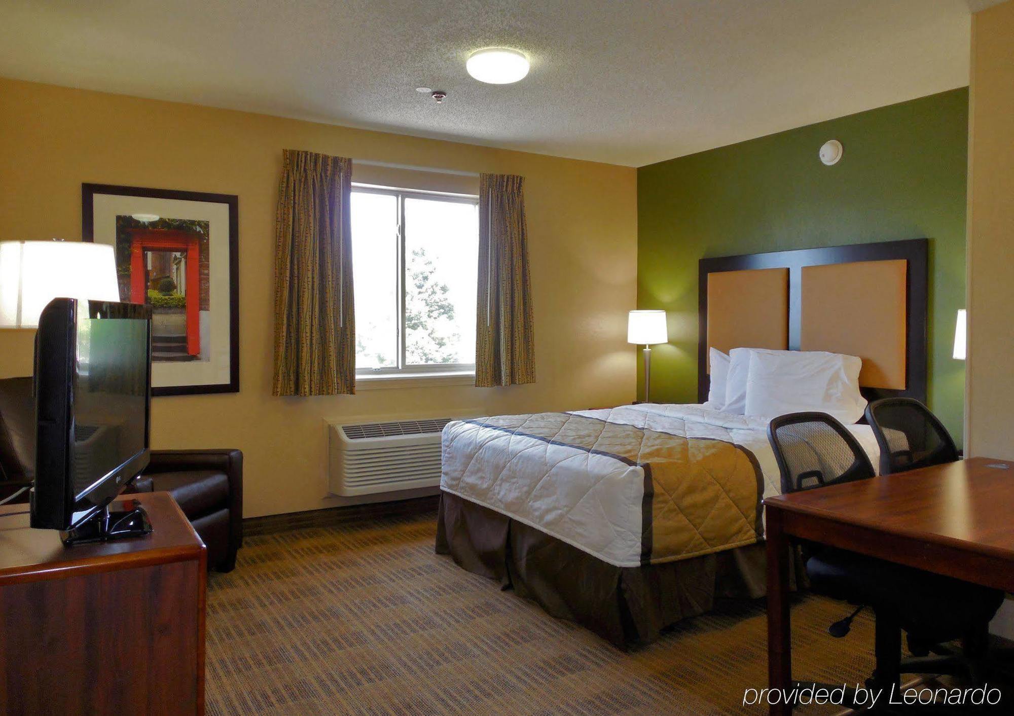 Extended Stay America Select Suites - Raleigh - Rtp - 4610 Miami Blvd Durham Bagian luar foto