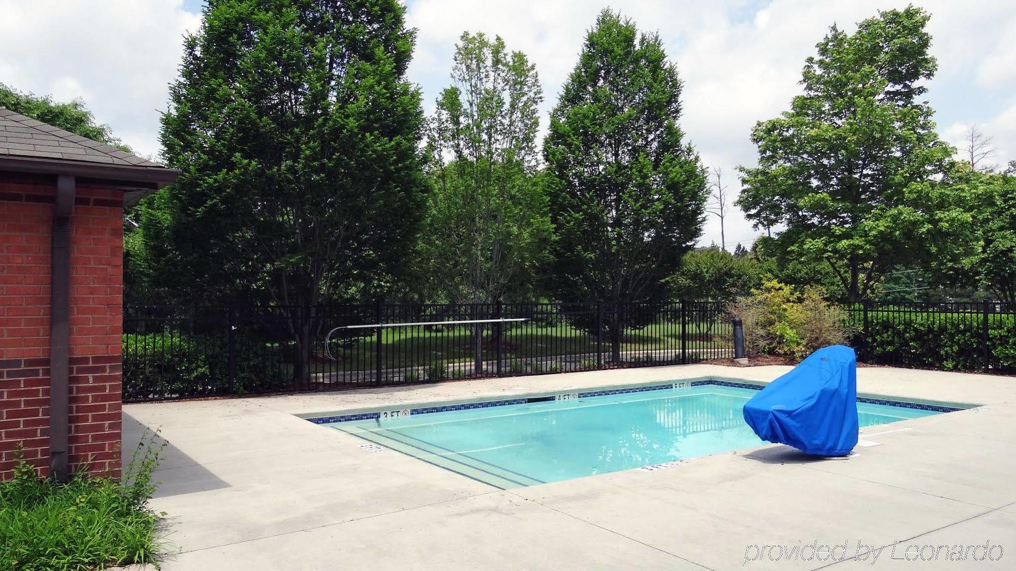 Extended Stay America Select Suites - Raleigh - Rtp - 4610 Miami Blvd Durham Bagian luar foto